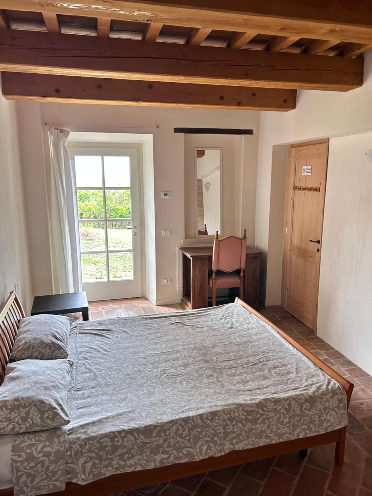 B&B Lupin View Урбино Экстерьер фото
